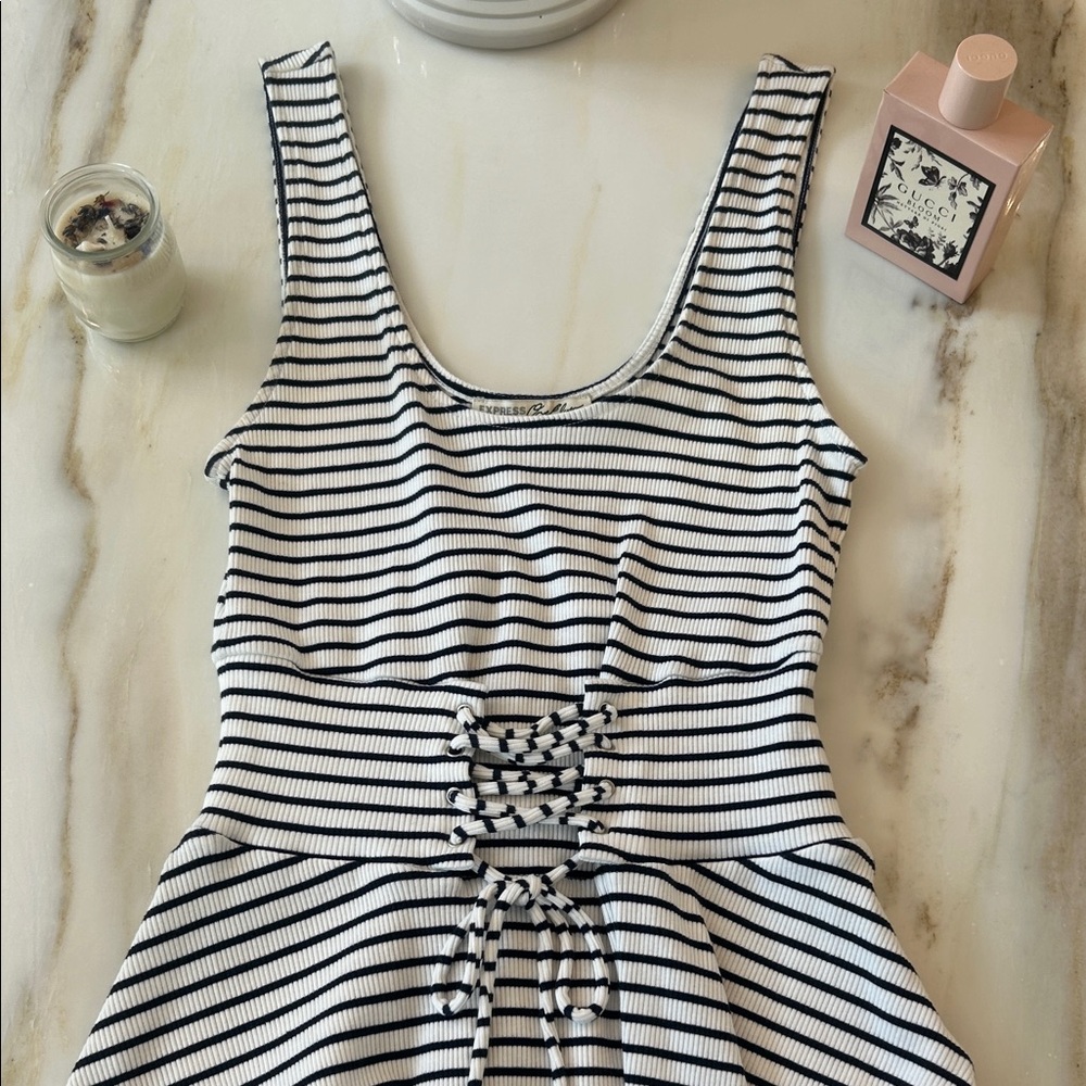 Express Black and White Striped Tunic Top